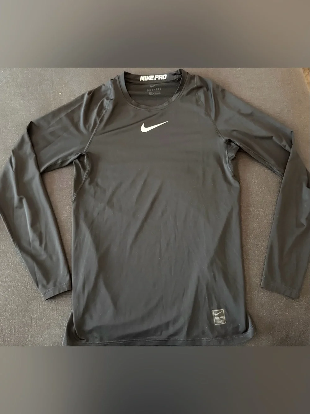 Nike Dri-FIT Long Sleeve Tops - Black, White, Heather Gray, Red - Lot of 4